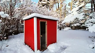 Building a DIY sauna house in my backyard in 4 minutes