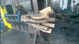 Hidraulicni cepac za metarska drva