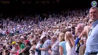 Serena and Azarenka hug it out on Centre Court