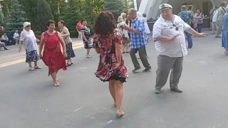 Белые туманы!!!💃🌹Танцы в парке Горького!!!🌴🌼Харьков🌹🌼2021