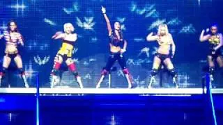 The PussyCat Dolls - Magic (Live at London 02 Arena on the 27th January 2009)