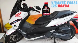 Oil change - Vidange Forza 125 Honda