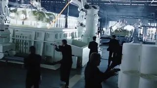Автоматизированный авто завод будущего ... отрывок из фильма (Особое мнение/Minority Report)2002