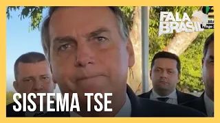 Bolsonaro coloca em dúvida sistema do TSE após derrota do voto impresso