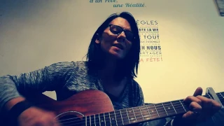 Guitare cover " elle est d'ailleurs" Pierre Bachelet