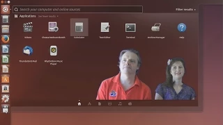 Dad Tries Out Ubuntu 14.10 (2014) With Mum Watching