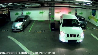 Nissan Leaf accident - Hit N Run