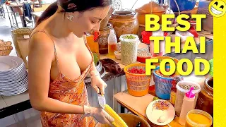 FLIRTY Thai LADY Makes Street Food PATTAYA THAILAND