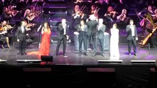 Garou - Danse Mon Esmerelda (Notre Dame de Paris Le Concert, 08.03.2013, Moscow, Russia)