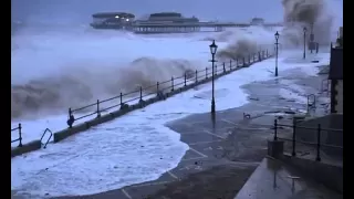 Tidal Surge at Cromer