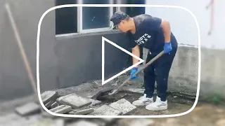 Business failed, the man returned hometown to renovate the old abandoned house and rebuild career