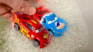 Looking for Lightning McQueen Cars: Lightning McQueen, Mater, Sally, Doc, Chick Hicks, Cruz, Storm