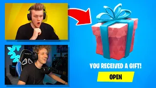 Gifting SKINS to FAMOUS YOUTUBERS every time i die in Fortnite