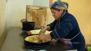 Uzbekistan. Homemade Yufka. Delicious Uzbek National Food - Street Food Vlog