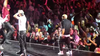 Enrique Iglesias "Bailando" live in Miami, Florida