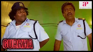 Yogi Babu Latest Comedy | Gurkha Movie | Yogi Babu tries to impress Elyssa | Charle | Manobala