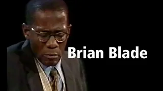 Brian Blade - Joshua Redman: Drum Solo & Jazz Crimes - 2002 - #brianblade #drummerworld