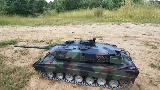 Heng Long Leopard 2A6,1/16 scale.