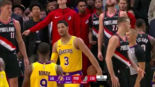 Vintage Josh Hart save the ball