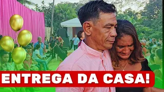 DONA MISCILENE NÃO RESISTE DE EMOÇÃO! ENTREGA OFICIAL DA NOVA CASA!