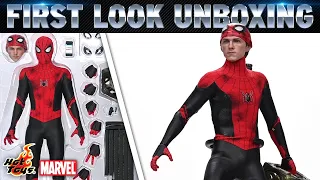 Hot Toys Spider-Man No Way Home Battling Version Figure Unboxing | First Look