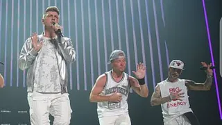 Backstreet's back, alright! The Backstreet Boys wow Sydney crowds with nostalgic performance