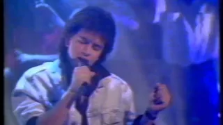 Glenn Medeiros - Nothing's Gonna Change My Love For You Live - Top Of The Pops 07/07/1988 BBC