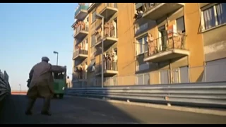 La sveglia del Ragionier Fantozzi - Bus preso al volo