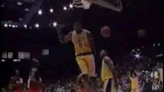 Kobe Bryant 1997-98 • 20 points, 4 rebounds, 2 steals vs. Chicago Bulls (1/2)