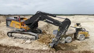 Volvo EC950F loading ADTs - Part 3