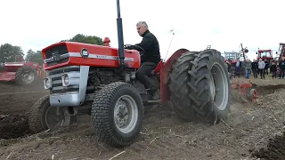 Massey Ferguson 135 ploughing w/ 4-Furrow plough | Danish Agriculture