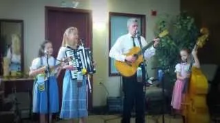Traditional Swiss Yodel - The Flemming Fold