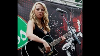 Are You Gonna Go My Way : Dani Wilde , Samantha Fish , Victoria Smith