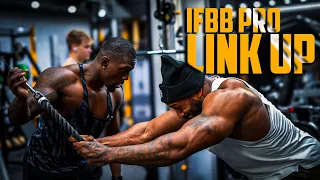 Classic IFBB PRO VS Men's Physique IFBB PRO   4K