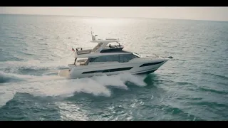 Prestige 690 Flybridge