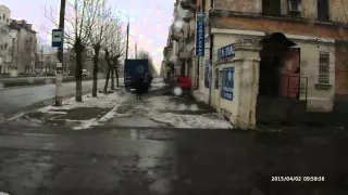 Сбил пешехода на тротуаре   ДТП в Дзержинске 02 04 2015