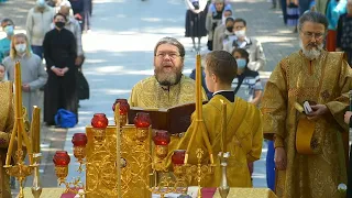 Божественная Литургия в Неделю 2-ю по Пятидесятнице, всех русских святых