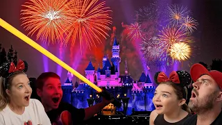 New Zealand Family Go To Disneyland for the first time!