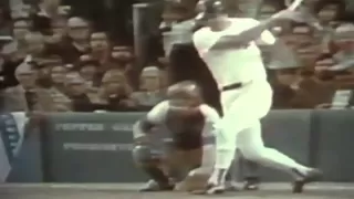 Tommy Lasorda Goes Crazy At Umpires During Reggie Jackson Sticking Leg Out Non Call!