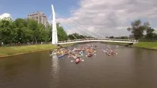 4к Аэросъёмка "106 байдарок" самый массовый заплыв по реке Харьков занесен в рекорды Украины