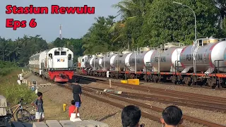 Kereta Api di Kawasan Stasiun Rewulu Eps 6 - Indonesian Railway -
