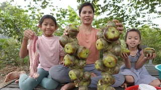 Have you ever tried palmyra palm fruit soup like this? - Countryside life vlog