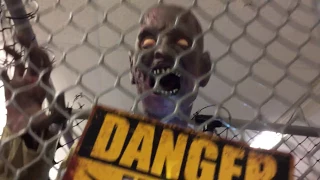 Y.J. Arts And Crafts Hi-Voltage Fenced In Zombie - Spirit Halloween 2017