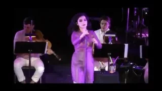 Björk - All neon like (vulnicura live)