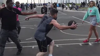 40 year old baller has INSANE handles and passes!!!