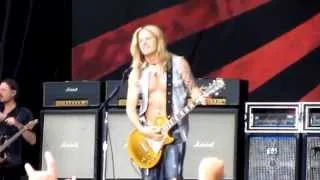 Doug Aldrich performing guitar solo HD (Live) RTP