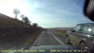 Range Rover Overtake