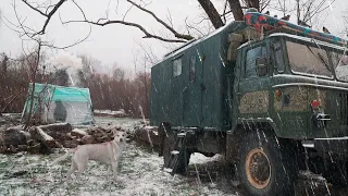 КЕМПИНГ В АВТОДОМЕ В СНЕГ И ДОЖДЬ | НА УЛИЦЕ -15