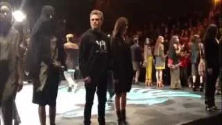 Desfile Cavalera