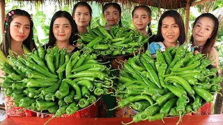 Yummy cooking 30 kg green pepper salad with fish crispy recipe